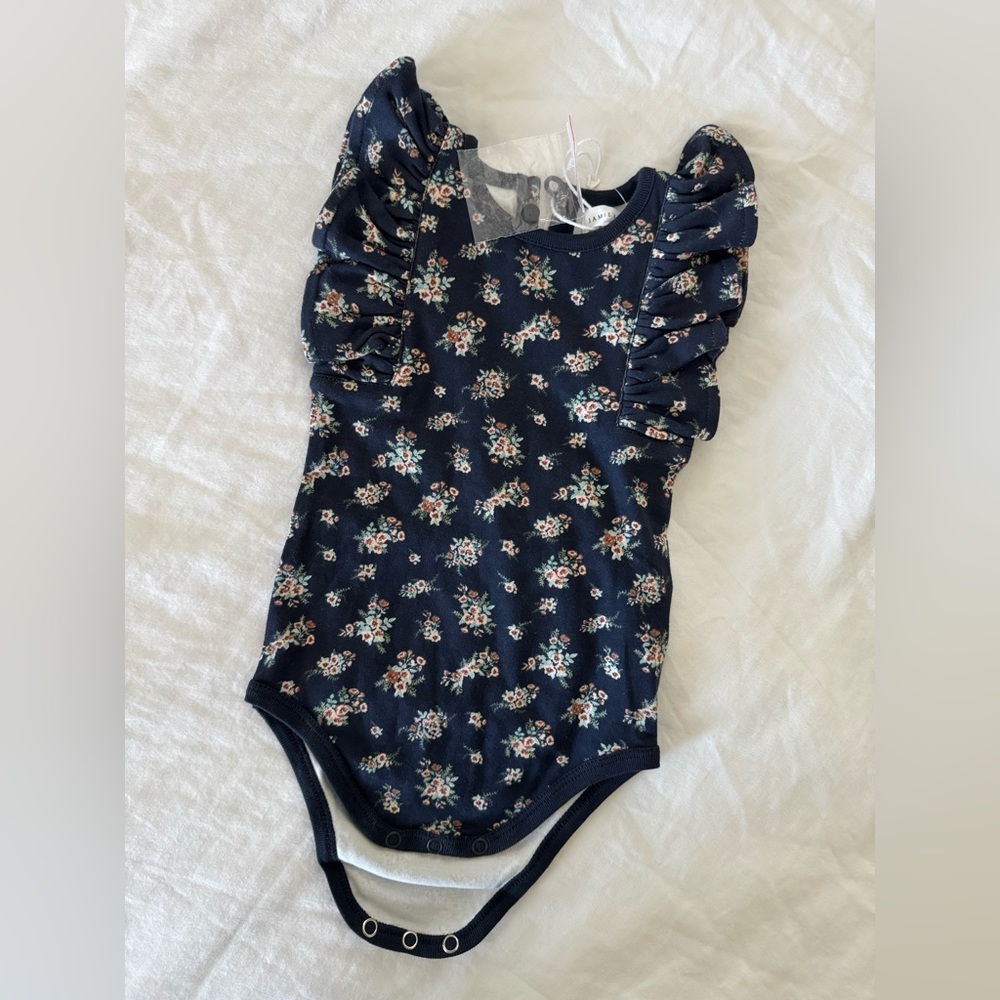 Jaime Kay NWT Bundle Set - 1 YR - Picture 3 of 16